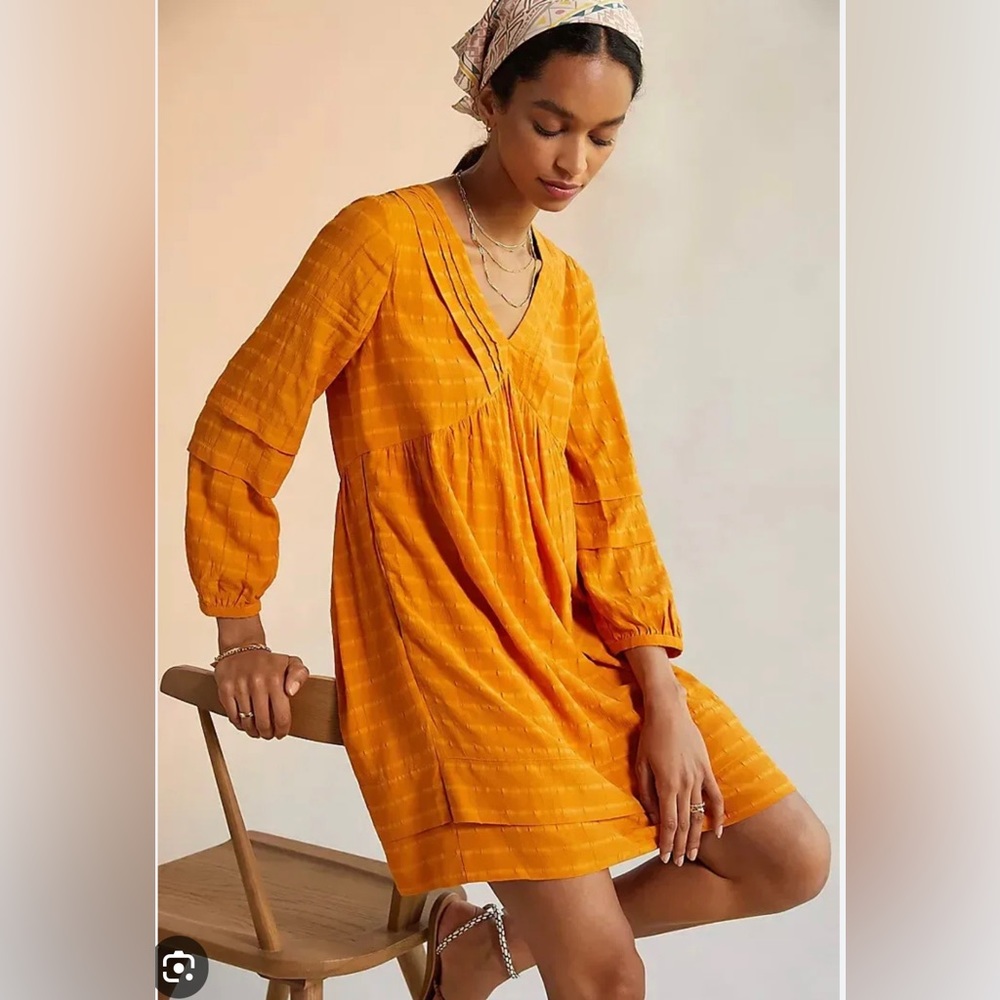 ANTHROPOLOGIE Maeve Pintucked Collar v-neck Mini Dress size M- in a gold/yellow